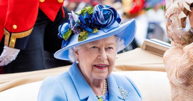 Every Member Of The Royal Family Is 'Rallying Around' Queen Elizabeth II As Prince Philip's Remains In The Hospital, Reveals Insider