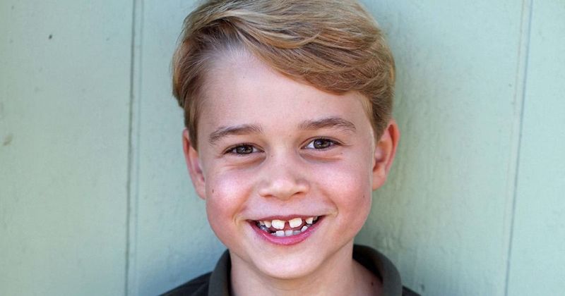 Prince William & Kate Middleton May Not Release Birthday Photo Of Prince George Due To Online Criticism, Claims Expert 