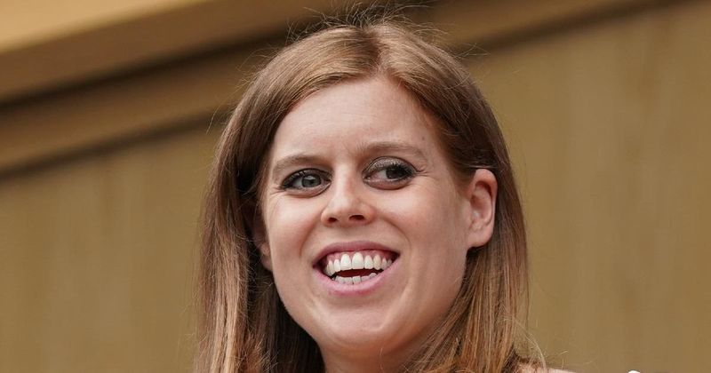 Did Princess Beatrice Reveal Her Baby's Gender? Royal Was Spotted With This Color Mask During Dinner With Friends