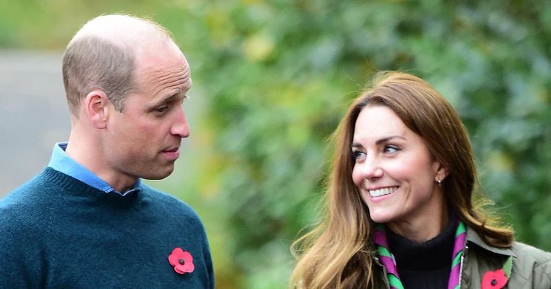 Kate Middleton & Prince William Were 'Very Happy In Each Other's Company' During 10th Anniversary Photoshoot, Photographer Says