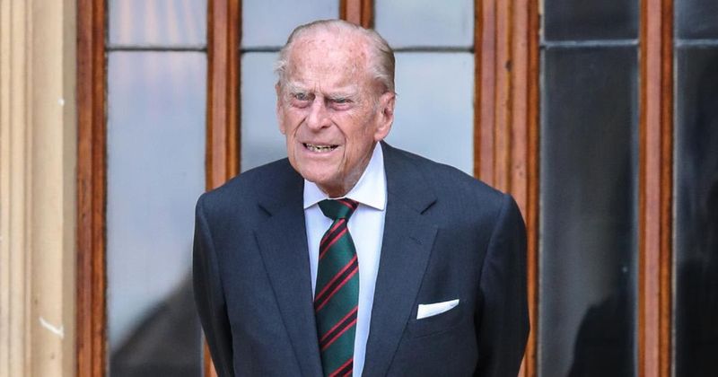 Twitter Users Lash Out At Charlie Booker's 'Death To 2021' Mockumentary After It Makes Fun Of Prince Philip's Death: 'A Step Too Far'