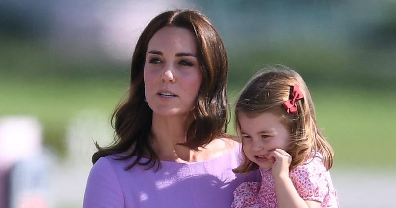 When Kate Middleton Releases Photos Of Her Children, She's 'Kind Of Maintaining An Element Of Control & Privacy For Them,' Expert Says