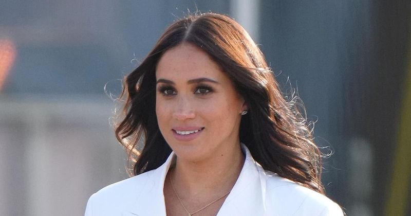 Meghan Markle Likes 'Higher-End Hangouts In Montecito,' Source Claims: Pair Is 'Waited On Hand & Foot' 