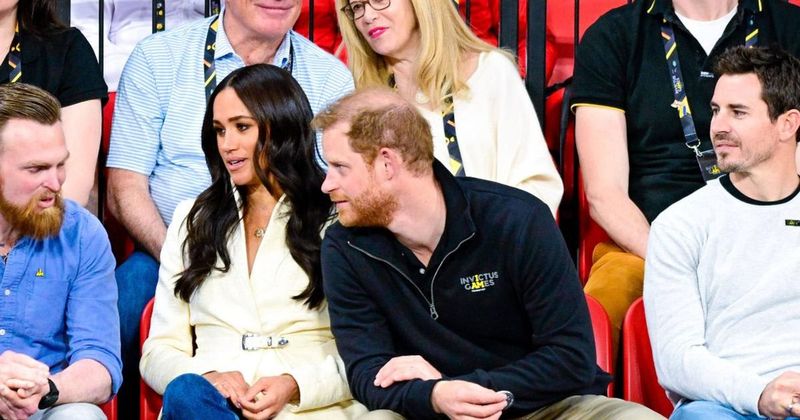 Meghan Markle & Prince Harry 'Agreed' To 'Soften' Parts Of Documentary & Memoir, Source Reveals