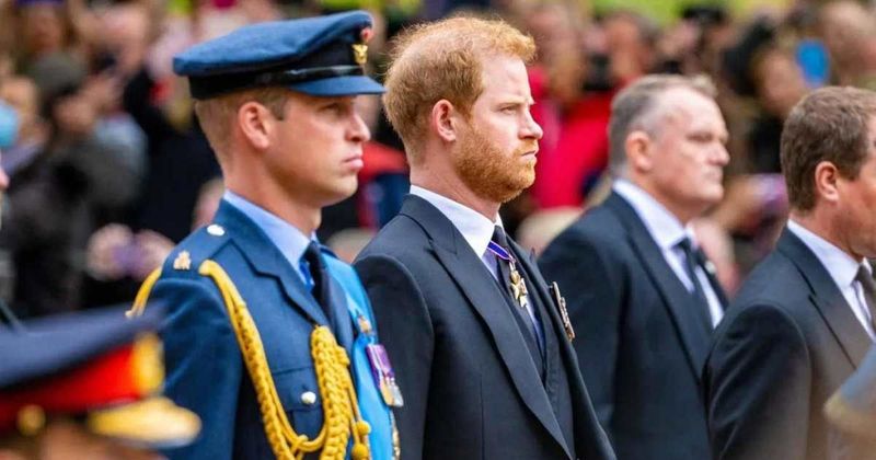 Prince Harry Claims William Wanted Him To 'Hit Back' During Explosive Fight: 'I Saw This Red Mist In Him'