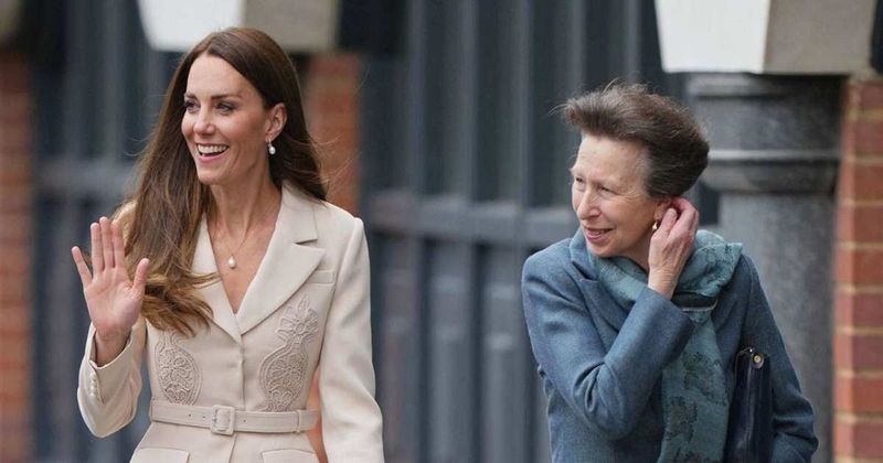 Kate Middleton Applauded for Gracefully Following Royal Protocol Alongside Princess Anne 