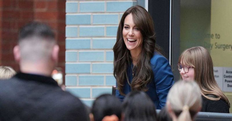 Kate Middleton to Step Away From Royal Duties Until Easter After Being Hospitalized for Abdominal Surgery 