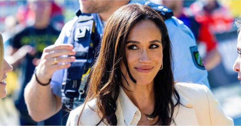 Nothing But 'Fabrications': Meghan Markle Insider Strikes Back at Sussex Workplace Staffers Calling Ex-Actress 'Duchess Difficult'