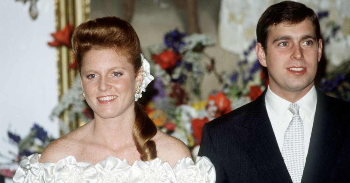 Sarah Ferguson and Prince Andrew at a Banquet at Le Reduit in Mauritius. (Cover Image Source: Getty Images| Tim Graham Photo Library)