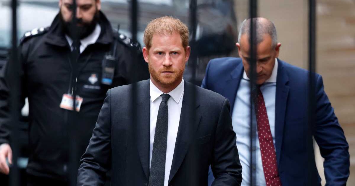 Prince Harry, Duke of Sussex, flanked by security guards, arrives at the Royal Courts of Justice on March 28, 2023, in London, England. (Cover Image Source: Getty Images | Max Mumby/Indigo)