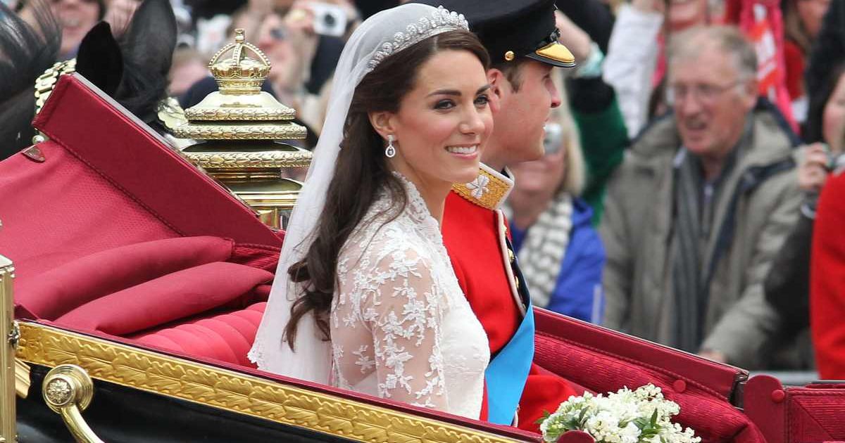 Prince William and Princess Kate travel by carriage procession to Buckingham Palace. (Cover Image Source: Getty Images | Fred Duval/FilmMagic)