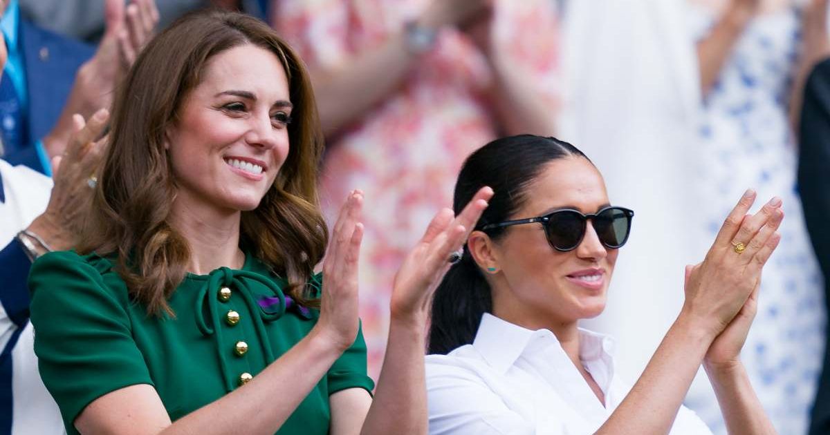 Catherine, Duchess of Cambridge (L) and Meghan, Duchess of Sussex (R) attend the Royal Box during the Women's Singles final. (Cover Image Source: Getty Images | Andy Cheung)