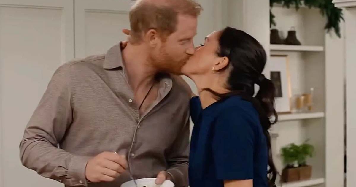 Prince Harry and Meghan Markle share a kiss on Netflix's 'With Love, Meghan: Holiday Celebration.' (Cover Image Source: Netflix| With Love, Meghan)