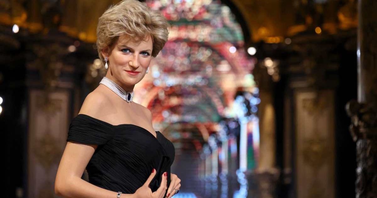 Princess Diana's wax statue at the Grévin Museum. (Cover Image Source: Getty Images | Aurore Marechal)