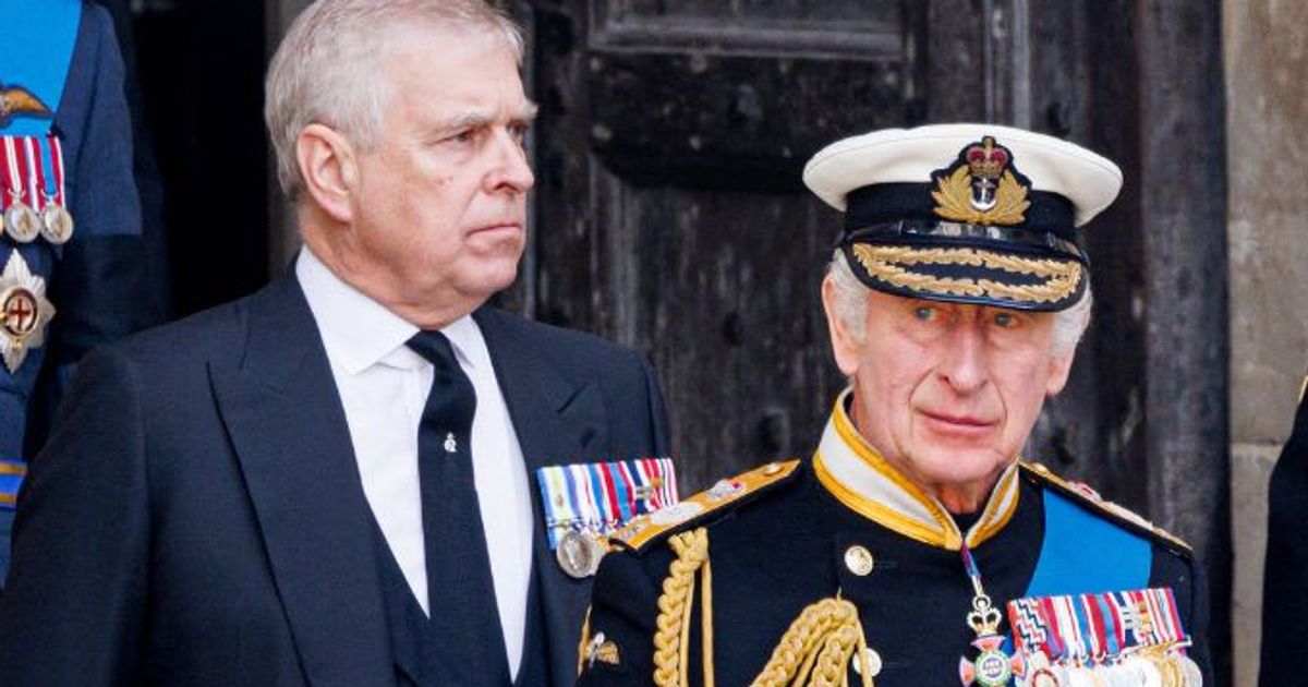 King Charles and Andrew Mountbatten-Windsor arrive for the funeral of Queen Elizabeth. (Cover Image Source: Getty Images | Patrick van Katwijk)