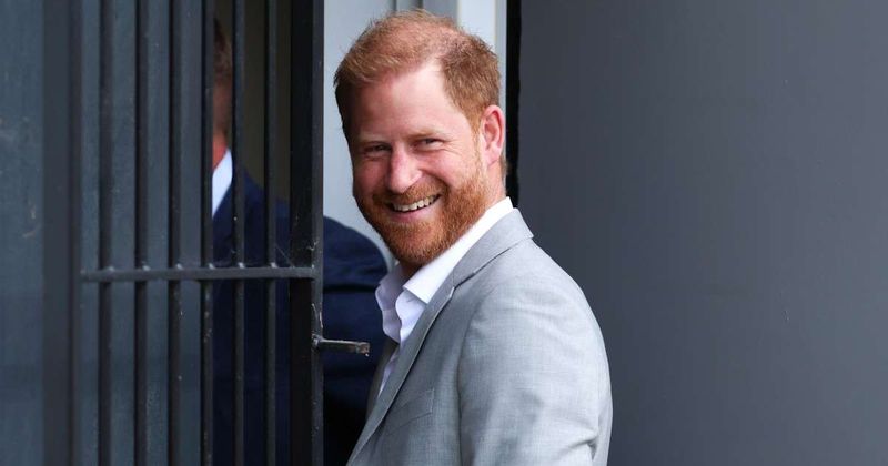 Prince Harry’s Legal Fight Could Open the Door to a UK Family Reunion, Says Close Friend