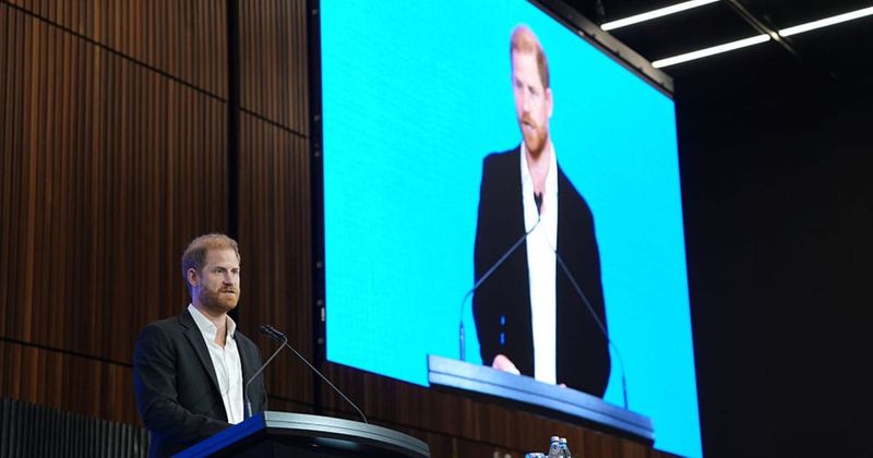 Harry’s 'Reembraces' His Royal Roots With Latest Move — and Experts Say It's to Win Over Hollywood