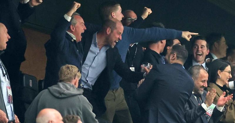 Prince William Belts Out Neil Diamond’s 'Sweet Caroline' as He Cheers on His Favorite Team — Watch