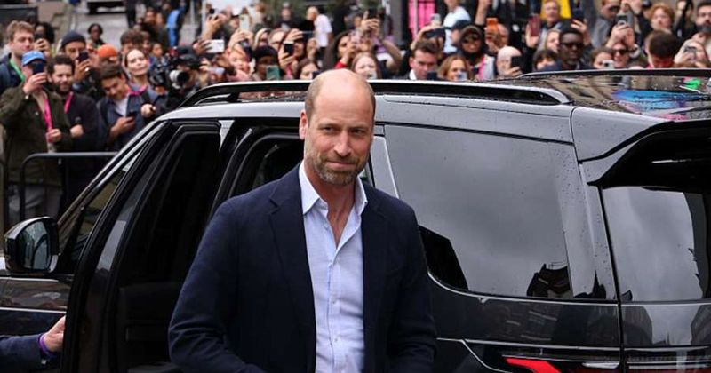 Prince William Channels Kate’s Playbook as Man Shouts ‘I Love You, Bro’ Outside Pub — Watch