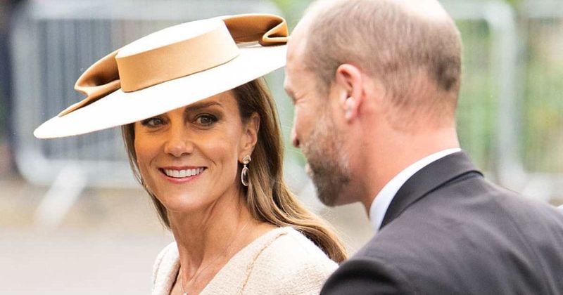 Prince William Becomes Kate Middleton’s Knight-in-Shining Armor in Awkward Moment
