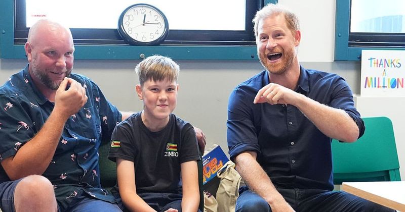 Harry’s Lighthearted Hospital Joke Reveals Just How Much His Life Has Changed Since Royal Exit — Watch