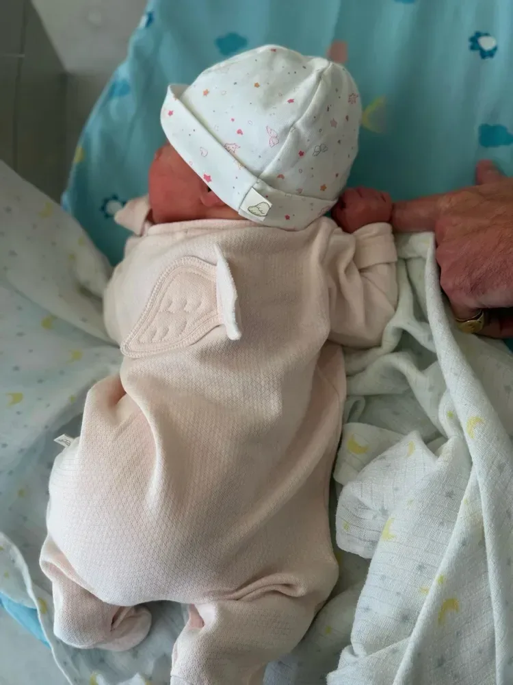 Princess Eugenie's newborn baby daughter (Image Source: Instagram | @theroyalfamily )