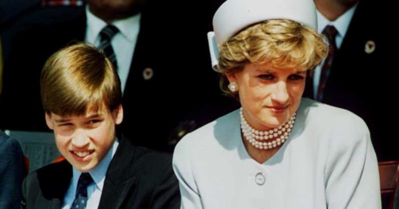 How Prince William Uses One of Princess Diana’s Body Language Tricks to Connect With Crowds