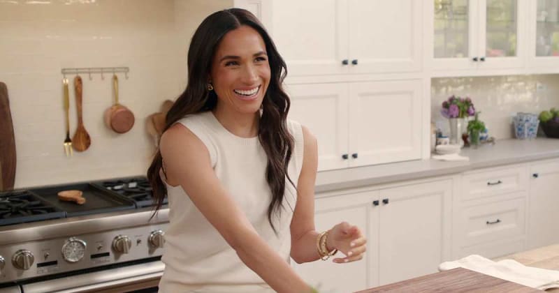 Meghan Markle Was Guarded About Her Phone Long Before the WhatsApp Leak