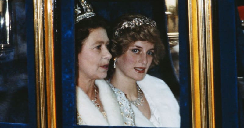 Charles Spencer Claims Queen Elizabeth Reacted ‘Tetchily’ to News of Diana’s Crash in New Memoir