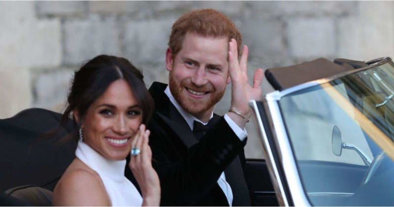 Meghan Markle’s Gold Accessory Has A Prince Harry Link — and It’s Not Her Engagement Ring